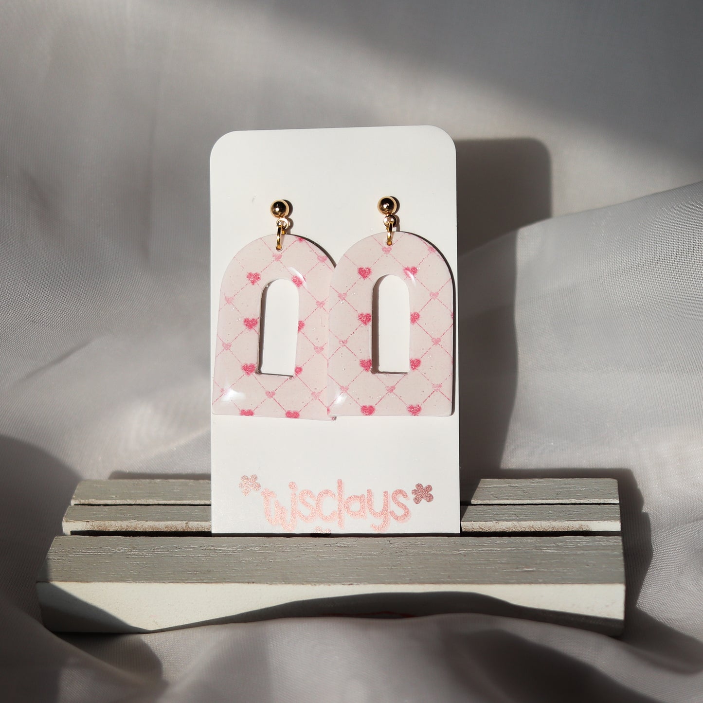 heart knit arches