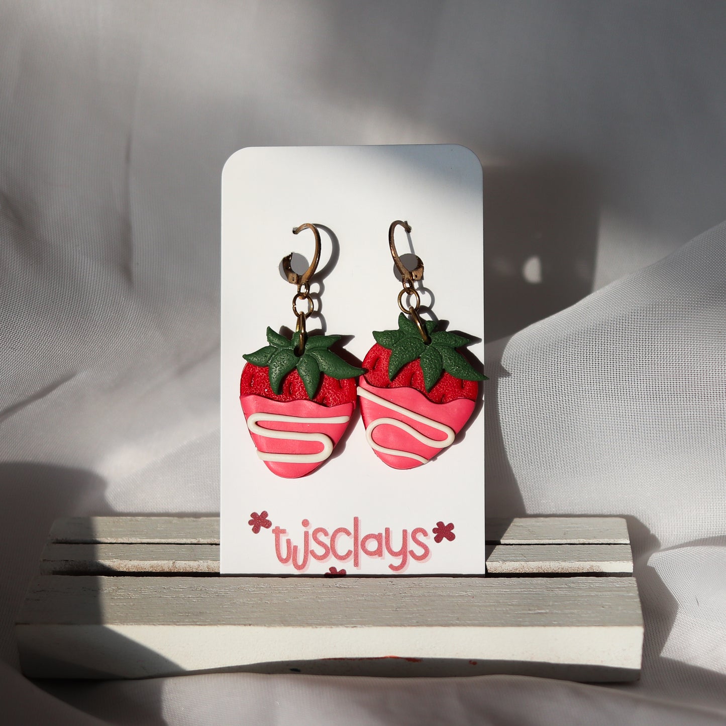 chocolate covered strawberries