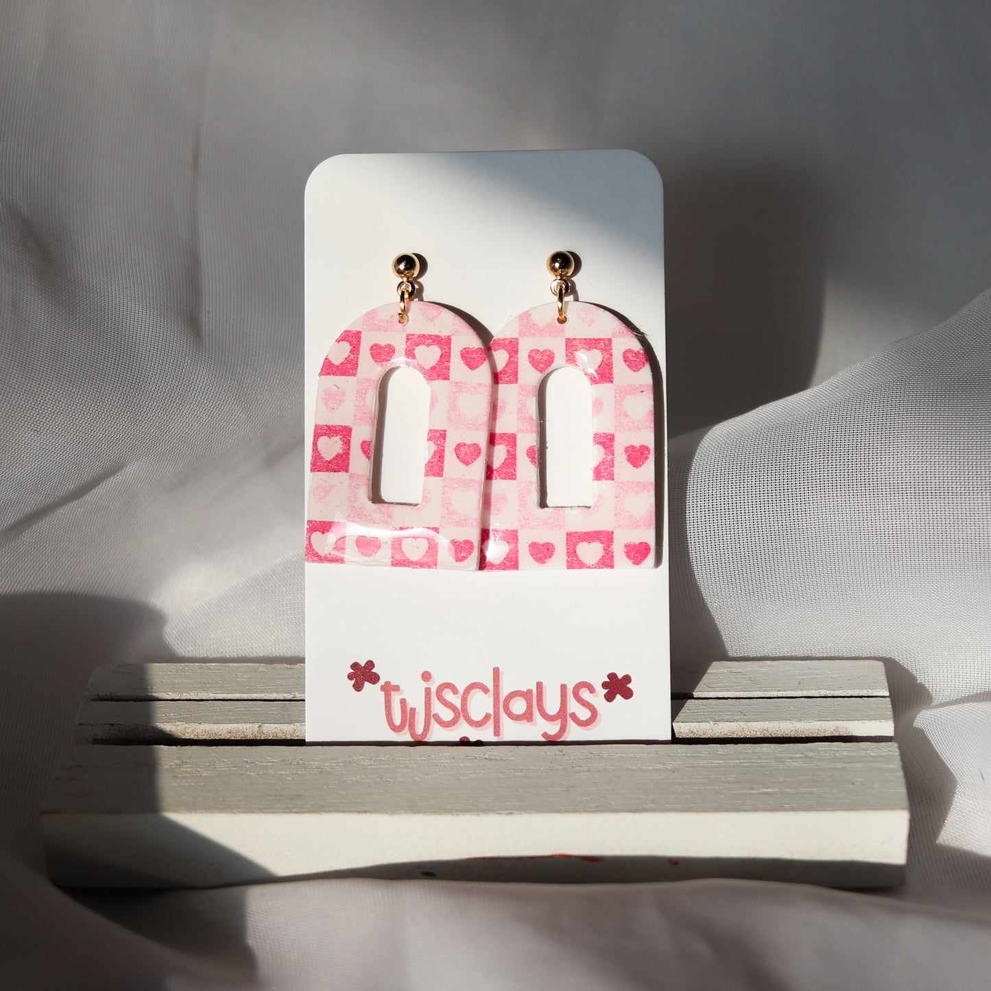 checker hearts